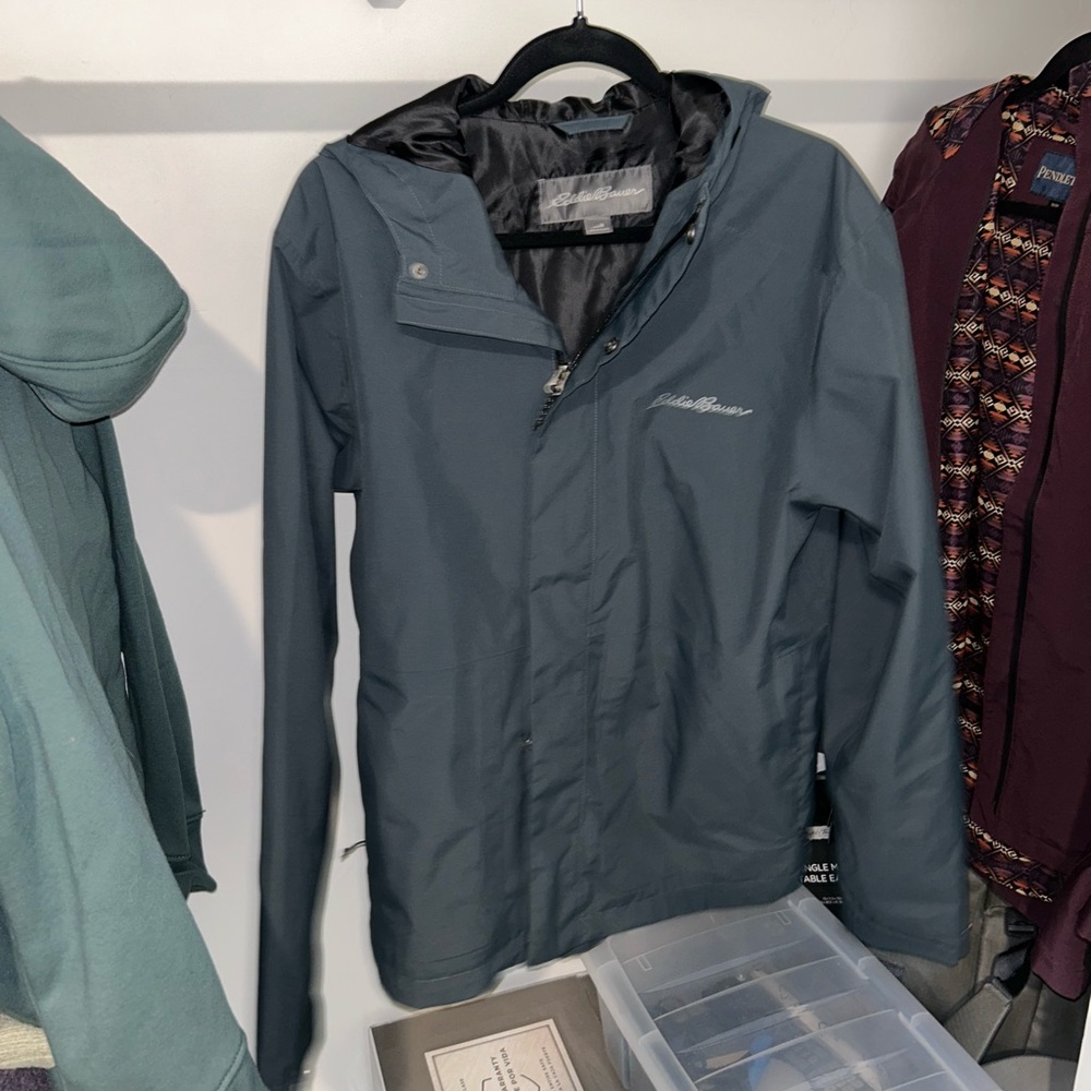 Eddie Bauer Men's Dark Teal Raincoat